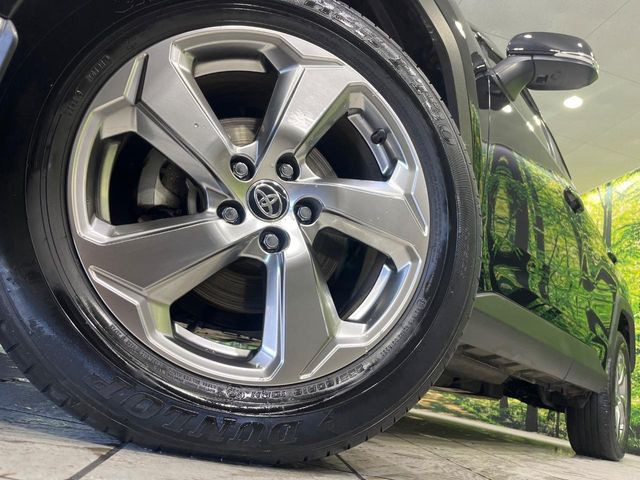 �y����18�C���`�A���~�z�C�[���z�O�ςɃ}�b�`���������A���~�z�C�[���𑕒����Ă���܂��B�e��ЊO�A���~�z�C�[����A�X�^�b�h���X�^�C�����戵�����Ă���܂��B���񂲑��k����������