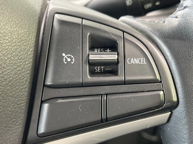 �y�N���[�Y�R���g���[���z�������H�����N���N���s�B�A�N�Z���𗣂��Ă���葬�x�ő��s���ł��A�������^�]���̕��S���y��!�����E�������ȒP�ȃX�C�b�`����Œ����ł��܂��B