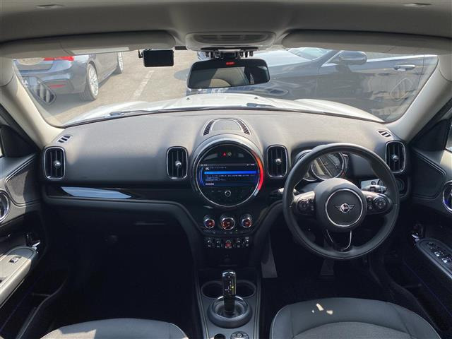 ミニクロスオーバークーパー D