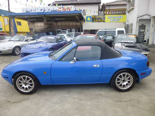 ユーノスロードスター初期モデルスペシャルパッケージ