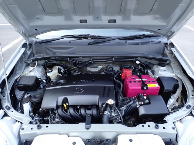 �G���W�����[�������ꂢ�ł���B�@�֋@�\�n���ǍD�ł��B�[�ԑO�ɓ_���������s���܂��B�G���W���I�C���E�I�C���t�B���^�[�E�G�A�R���t�B���^�[�E���C�p�[�S���͕K�������v���܂�