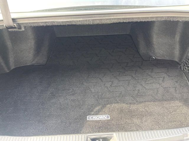 ���i�̂���������ʋ΁A���}���ɏ\���ȉ׎��X�y�[�X���m�ۂ��Ă���܂��B