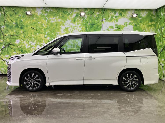 ヴォクシー1.8 ハイブリッド S-Z