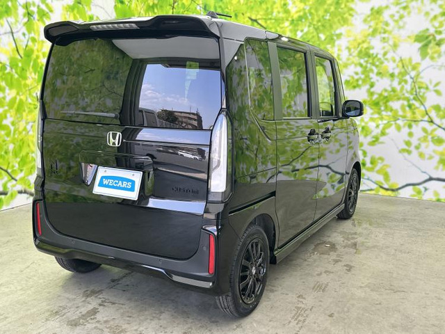 N-BOXカスタムブラック スタイル