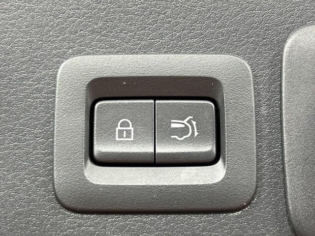 �y�p���[�o�b�N�h�A�z�X�}�[�g�L�[��^�]�Ȃ̃{�^�������������Ń��A�Q�[�g�������ŊJ���܂�!�ו��������Ă��鎞��A�����ʒu�ɂ���o�b�N�h�A��߂�ۂɕ֗��ȋ@�\�ł���