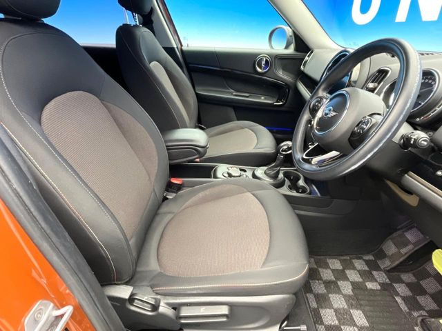 ���V�[�g�̎g�p��:�j��E�ւ�������Ȃ��A�����̒ʂ肫�ꂢ�ȏ�Ԃ��ێ����Ă���܂��B�܂��A�����N���[�j���O�E�R�[�e�B���O�����p�����������܂��B