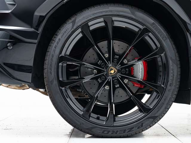 �y �A�y���^�F�蒆�Î� �z���Ђł̎ԗ��m�F�ɉ����A��O�ҋ@��2�Ђ֊Ӓ���˗����A�ԗ���Ԃ��`�F�b�N�B���i���̎��_�Ŗ�����s��������ΑΉ��A���S���Ă��͂��o���邨�Ԃ̏�ԂɎd�グ�܂��B