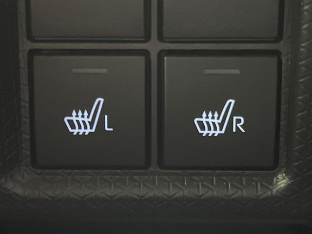 �y�V�[�g�q�[�^�[�z�������ɏd�󂷂�V�[�g�q�[�^�[!�G�A�R����葁�����܂��Ă����̂Ŋ�����̐l�����S�ł��ˁ�G�A�R���̉����͊������邩����A�Ƃ������ɂ����������߂ł��B