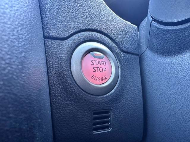 �L�[���g�т��Ă��邾���ŁA�G���W���̎n�����\�ȑ����ł��B�v�b�V���X�^�[�g�ł��̂ŃG���W���̎n�����{�^�������������ł���