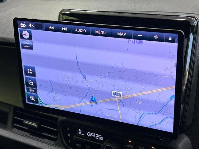 �y���ʃi�r�z�l�C�̑�^10�C���`�i�r�𑕔��B���݊��̂�����ʂ̓C���p�N�g��!�i�r���p���̃}�b�v�\���͌��₷���A�e���r��DVD�͗Տꊴ���A�b�v!�����̃h���C�u���O�b�Ɗy�����Ȃ�܂���