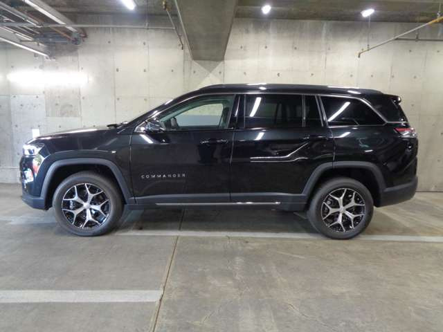 コマンダー2.0 リミテッド ディーゼル 4WD