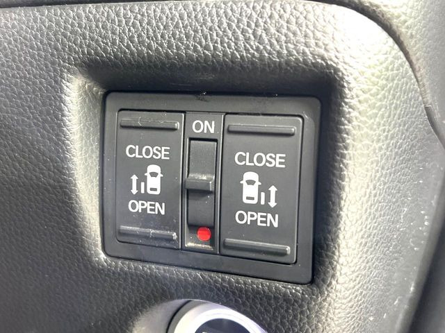 �y�����p���[�X���C�h�h�A�z�X�}�[�g�L�[��^�]�Ȃ̃X�C�b�`�Ō�ȗ����X���C�h�h�A�̊J���\���d��������͂����ăh�A���J����K�v�������A�����Ȃ��q�l�ł��ȒP�ɊJ���߂ł����K�ł���