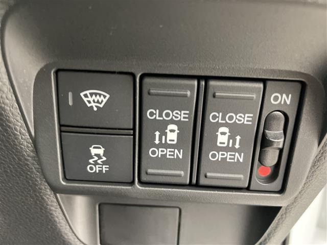 フリード1.5 e:HEV エアー EX 4WD