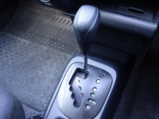 �O�������@��AIS�̌��i�������p�X�����C��������q�݂̂�̔����Ă��܂��B