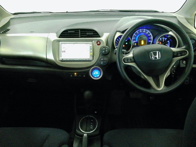 フィットハイブリッド