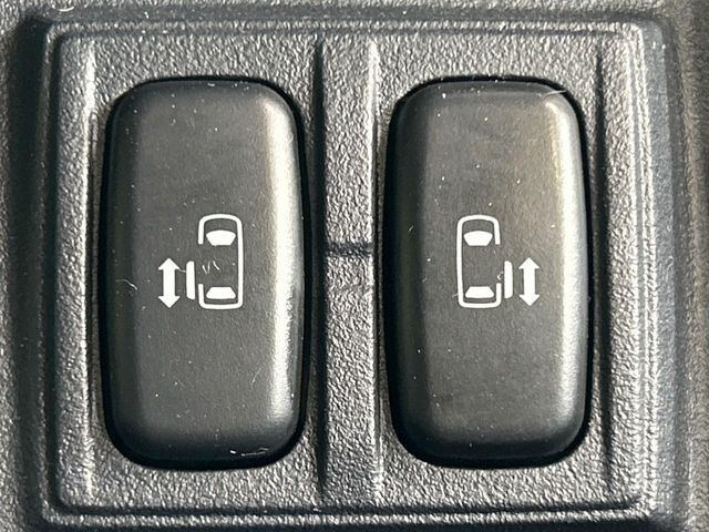 �y�����p���[�X���C�h�h�A�z�X�}�[�g�L�[��^�]�Ȃ̃X�C�b�`�Ō�ȗ����X���C�h�h�A�̊J���\���d��������͂����ăh�A���J����K�v�������A�����Ȃ��q�l�ł��ȒP�ɊJ���߂ł����K�ł���