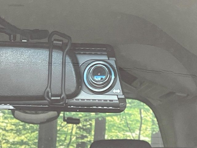 �y�h���C�u���R�[�_�[�z�h���C�u���R�[�_�[����!���s���͂������A������^�]�⎖�̂ɑ��������ہA�f���ŋL�^���A����̃��X�N�ɔ����܂��B���L�^�pSD�J�[�h�͂��q�l�����g�ł��������������K�v������܂��B