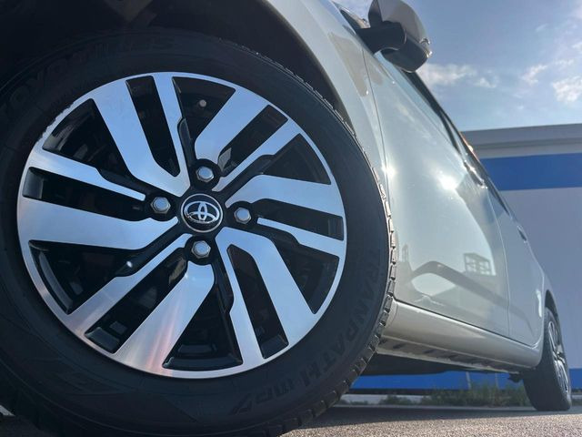 �y����11�C���`�A���~�z�C�[���z�O�ςɃ}�b�`���������A���~�z�C�[���𑕒����Ă���܂��B�e��ЊO�A���~�z�C�[����A�X�^�b�h���X�^�C�����戵�����Ă���܂��B���񂲑��k����������