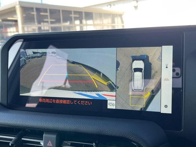 �y�p�m���~�b�N�r���[���j�^�[�z��p�̃J�����ɂ��A�ォ�猩���낵���悤�Ȏ��_��360�x�N���}�̎��͂��m�F���邱�Ƃ��ł��܂������p�������m�F���₷���A�����ꏊ�ł̐؂�Ԃ��⒓�Ԃ��X���[�Y�ɍs���܂��B