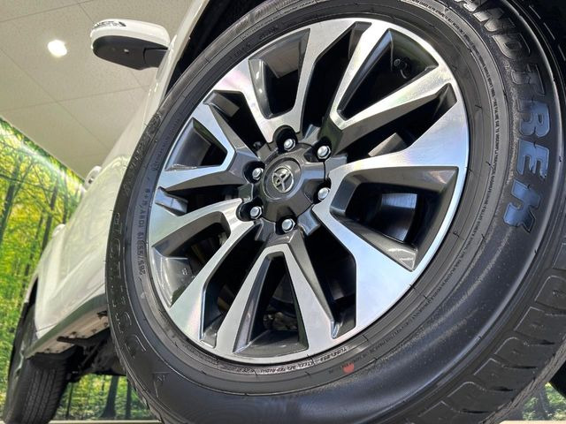 �y�����I�v�V����19�C���`�A���~�z�C�[���z�����I�v�V�����z�C�[���𑕒��B���s���\�̌���ɉ����A�O�ς����X�^�C���b�V���ɂȂ��Ă��܂��B