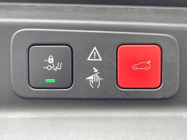 ���d�����A�Q�[�g:�����^�b�`�Ń��A�Q�[�g�̊J���ł��A�ו��Ȃǂŗ��肪�ǂ����Ă����Ԃł��ȒP�ɊJ���ł���֗��@�\�ł��B