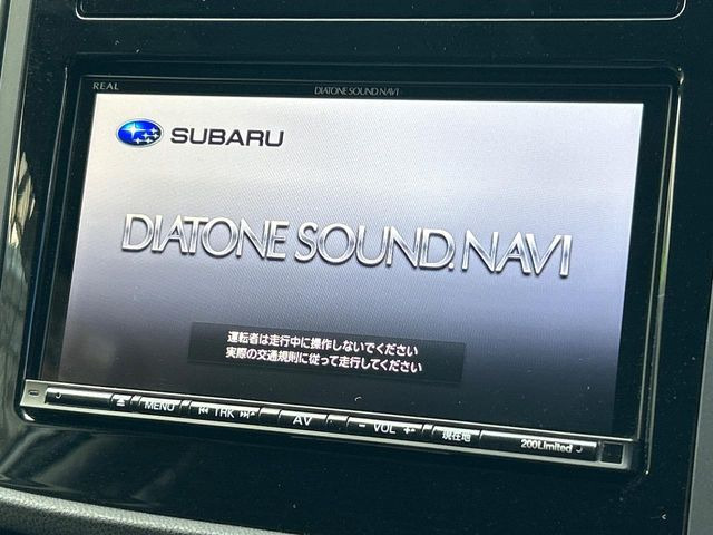 �y�����i�r�z�l�C�̏����i�r�𑕔����Ă���܂��B�i�r�̎g���₷���͂������A�I�[�f�B�I�@�\���[��!�L�����v�◷�s�͂������A�ʋ΂┃�����ȂǕ��i�̃h���C�u���y�����Ȃ�͂���