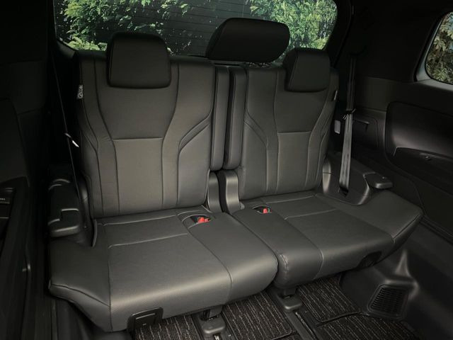 3��ڃV�[�g�͂�������ԗǍD����l�ł��������ƍ����Ē����܂��̂ŁA��l���ł̂��o���������N���N�ł��􂲉Ƒ��ŁA�C�̒m�ꂽ���ԂŁA�h���C�u�ɍs���̂��y���݂ł��ˁ�