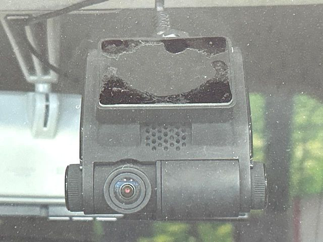 �y�h���C�u���R�[�_�[�z�h���C�u���R�[�_�[����!���s���͂������A������^�]�⎖�̂ɑ��������ہA�f���ŋL�^���A����̃��X�N�ɔ����܂��B���L�^�pSD�J�[�h�͂��q�l�����g�ł��������������K�v������܂��B