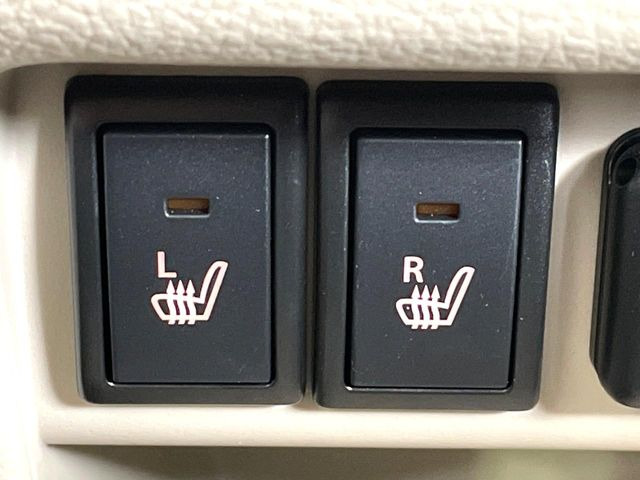 �y�V�[�g�q�[�^�[�z�������ɏd�󂷂�V�[�g�q�[�^�[!�G�A�R����葁�����܂��Ă����̂Ŋ�����̐l�����S�ł��ˁ�G�A�R���̉����͊������邩����A�Ƃ������ɂ����������߂ł��B