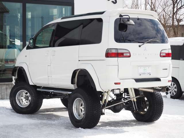 �ЊO�̃I�v�V�����AHDD�i�r��ETC�A�G�A����18�C���`AW�Ȃǂ̃I�v�V���������p�Ӓv���܂�!���Ȃ������̈�������`�������Ē����܂���