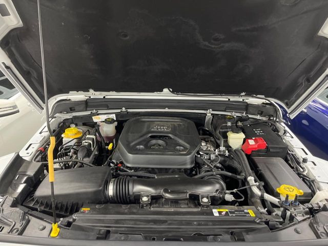 �����X�ł́A�e���[�J�[�̐�p�f�f�e�X�^�[�𓱓��B���Ǝ��i�����e�N�j�J���X�^�b�t���풓���Ă���܂��̂ŁA������̍ۂɂ����S���Ă����p���������܂��B