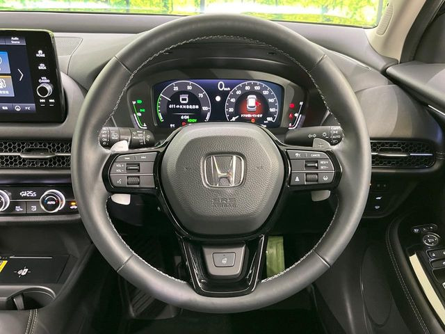 �y�����v�����X�e�A�����O�z�㎿�Ȋv���g�p���邱�ƂŁA��ɂ����������݂ƂĂ��^�]���₷���n���h���ł���