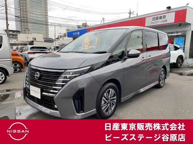 セレナ1.4 e-POWER ハイウェイスターV