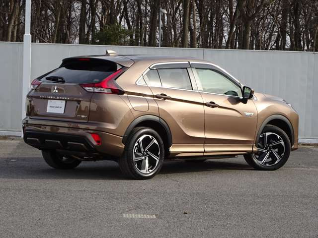 エクリプスクロスPHEV 2.4 P 4WD