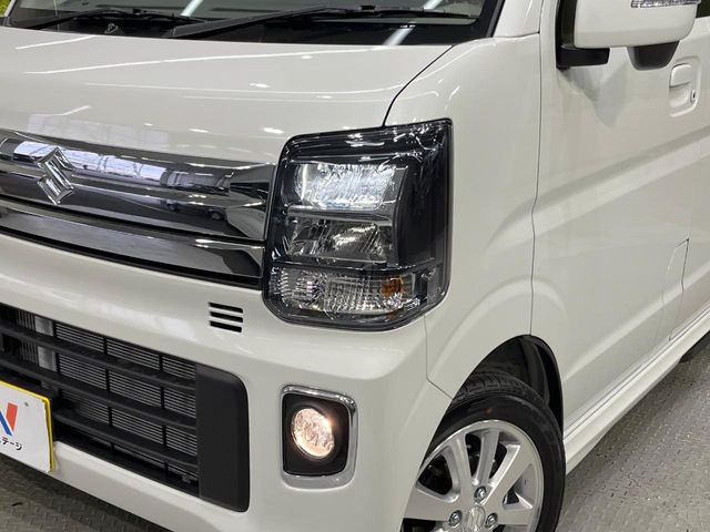 �yLED�w�b�h���C�g�z���V����ԑ��s�����ǍD�Ȏ��E���m�ۂ����S���ĉ^�]�ł��鍂�P�xLED�w�b�h���C�g�𑕔�!�_�����x�������A����d�͂��}�����Ă��܂��B