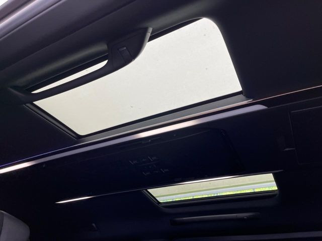 �y���E�Ɨ����[�����[�t�z2��ڍ��E�Ȃɂ��ꂼ��z�u���ꂽ�K���X���[�t!�������ɍ��킹�ĕБ������V�F�[�h��߂邱�Ƃ��\�ł�!