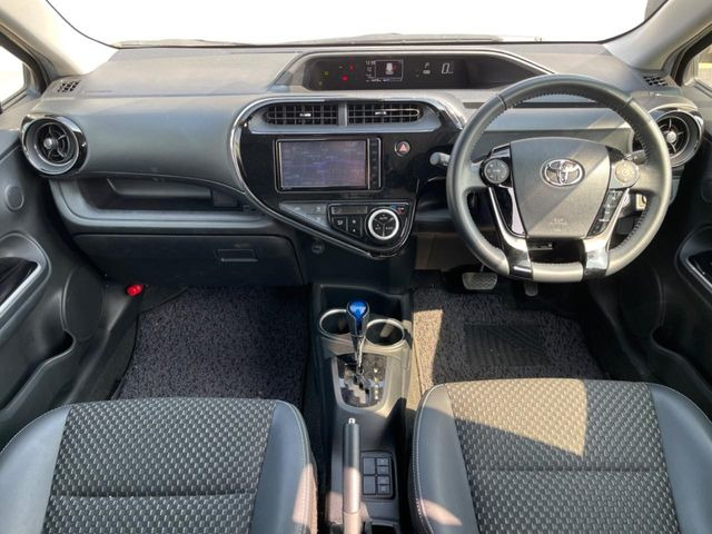 アクア1.5 クロスオーバー