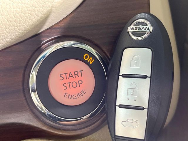 �y�C���e���W�F���g�L�[�z�J�o����|�P�b�g�ɓ��ꂽ�܂܂ł��h�A�̎{���E�������\�ȃX�}�[�g�L�[�𑕔��B�G���W���̃I���E�I�t�����J�M�����o���K�v����������Ƃ��Ă��֗��ł���