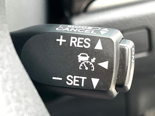 �y���[�_�[�N���[�Y�R���g���[���z�������H�ł̒��������s���y��!!�����ő��x��ۂN���[�Y�R���g���[�����A�Փˌy���V�X�e���ƘA�g���A�O���̎ԗ������m���ĎԊԂ�ۂ悤�ɑ��x���߂��Ă���܂�!!