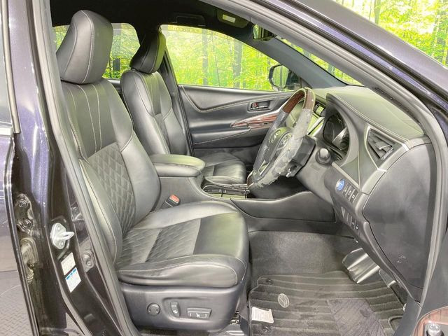 �y�n�[�t���U�[�V�[�g�z�������ƍ���S�n�𗼗������l�C�̃V�[�g���w�ʁE���ʂ̃t�@�u���b�N�f�ނ́A�ʋC���̗ǂ��⊊��ɂ����ɗD��Ă��܂��B�C���╞���ɍ��E���ꂸ���K�ɂ���肢�������܂��B