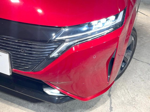 �yLED�w�b�h���C�g�z���V����ԑ��s�����ǍD�Ȏ��E���m�ۂ����S���ĉ^�]�ł��鍂�P�xLED�w�b�h���C�g�𑕔�!�_�����x�������A����d�͂��}�����Ă��܂��B