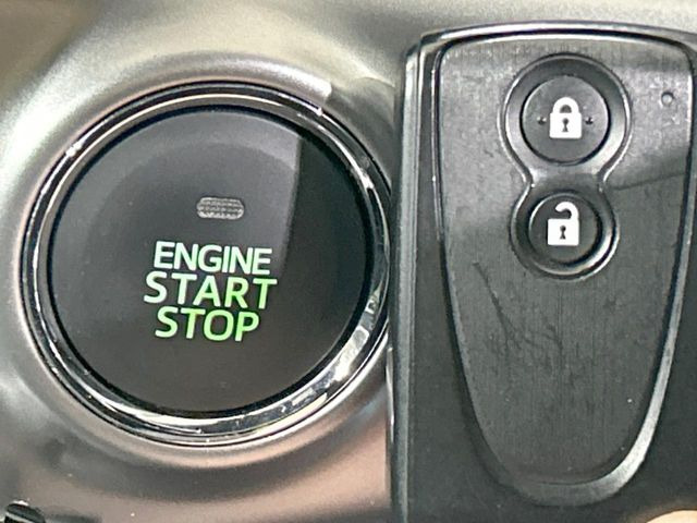 �y�L�[�t���[�V�X�e���z�J�o����|�P�b�g�ɓ��ꂽ�܂܂ł��h�A�̎{���E�������\�ȃX�}�[�g�L�[�𑕔��B�G���W���̃I���E�I�t�����J�M�����o���K�v����������Ƃ��Ă��֗��ł���