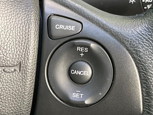 �y�N���[�Y�R���g���[���z�������H�����N���N���s�B�A�N�Z���𗣂��Ă���葬�x�ő��s���ł��A�������^�]���̕��S���y��!�����E�������ȒP�ȃX�C�b�`����Œ����ł��܂��B