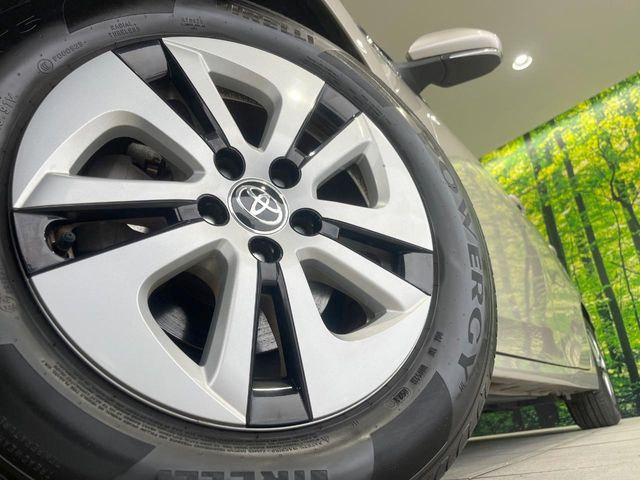 �y����15�C���`�A���~�z�C�[���z�O�ςɃ}�b�`���������A���~�z�C�[���𑕒����Ă���܂��B�e��ЊO�A���~�z�C�[����A�X�^�b�h���X�^�C�����戵�����Ă���܂��B���񂲑��k����������