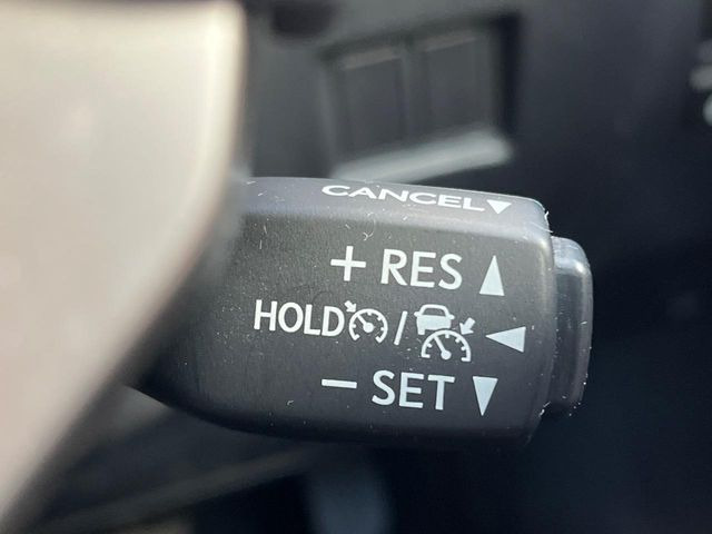 �y���[�_�[�N���[�Y�R���g���[���z�������H�ł̒��������s���y��!!�����ő��x��ۂN���[�Y�R���g���[�����A�Փˌy���V�X�e���ƘA�g���A�O���̎ԗ������m���ĎԊԂ�ۂ悤�ɑ��x���߂��Ă���܂�!!