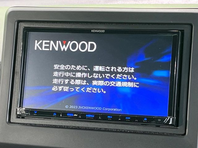 �y�i�r�Q�[�V�����z�ړI�n�܂ł�������ē����Ă����g���₷���i�r�BBluetooth�ڑ�����΂������̃X�}�z��MP3�v���C���[�̉��y���Đ��\!�����̉^�]������Ɋy�����Ȃ�܂�!!