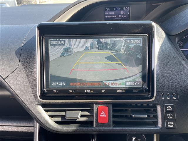 ヴォクシー1.8 ハイブリッド ZS 煌III