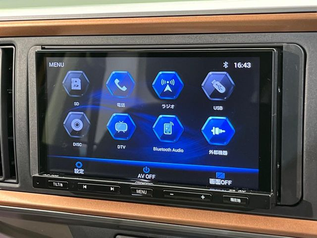 �y�i�r�Q�[�V�����z�g���₷���i�r�ŖړI�n�܂ł�������ē����Ă���܂��B�e��I�[�f�B�I�Đ��@�\���[�����Ă���A���Ԃ̉^�]������Ɋy�����Ȃ�܂�!!