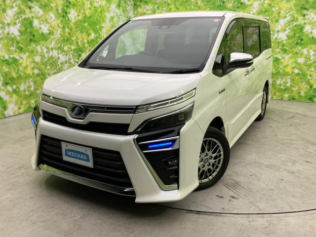 ヴォクシー1.8 ハイブリッド ZS 煌