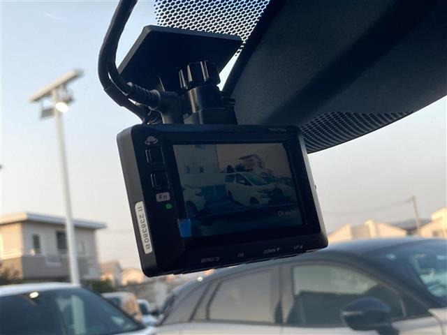 ヴェゼル1.5 ハイブリッド RS ホンダセンシング